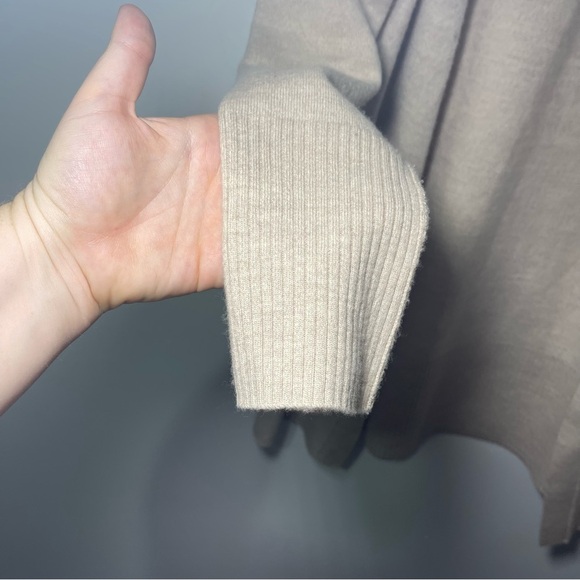 Tahari Women’s Beige Open Front Cardigan Sweater L 100% Extrafine Merino Wool - Picture 5 of 7